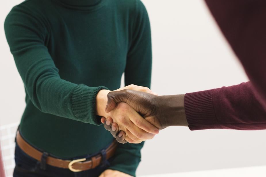 Ved å være dyktig på å formidle dine egne ferdigheter vil du i et jobbintervju fort kunne imponere slik at du får jobben