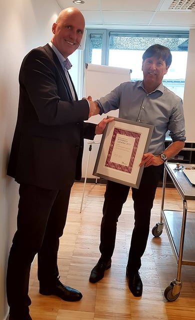 John-Arne Martinsen sammen med Stein Johnsen i Virke etter utdelingen av virkes pris